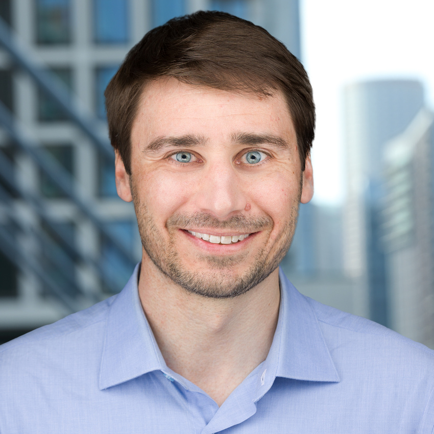 Alex Kramer headshot